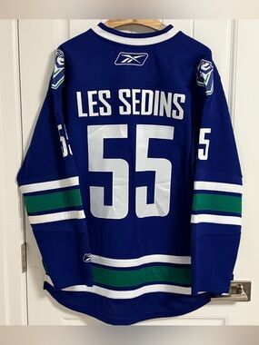 Authentic Reebok Vancouver Canucks Henrik Daniel Les Sedins Jersey Size XXL 2XL
